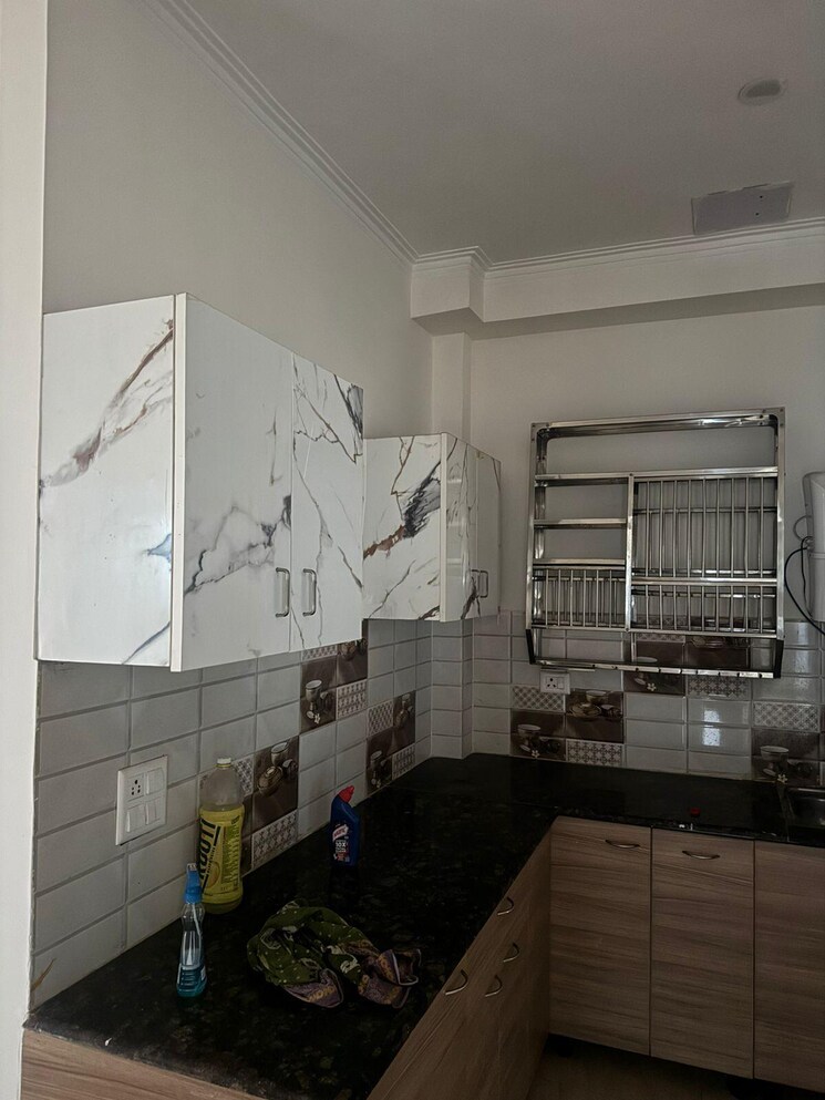 Kitchen, gaur-yamuna-city-16th-park-view 2 Bedroom 1000 Sq.Ft. Apartment In Gaur Yamuna City Greater Noida 9713386