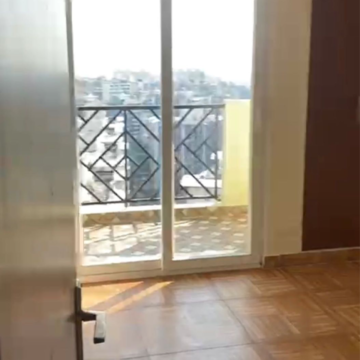 Room in 2.5 BHK Apartment at SVP Gulmohur Residency, Ahinsa Khand 2 – for Rent