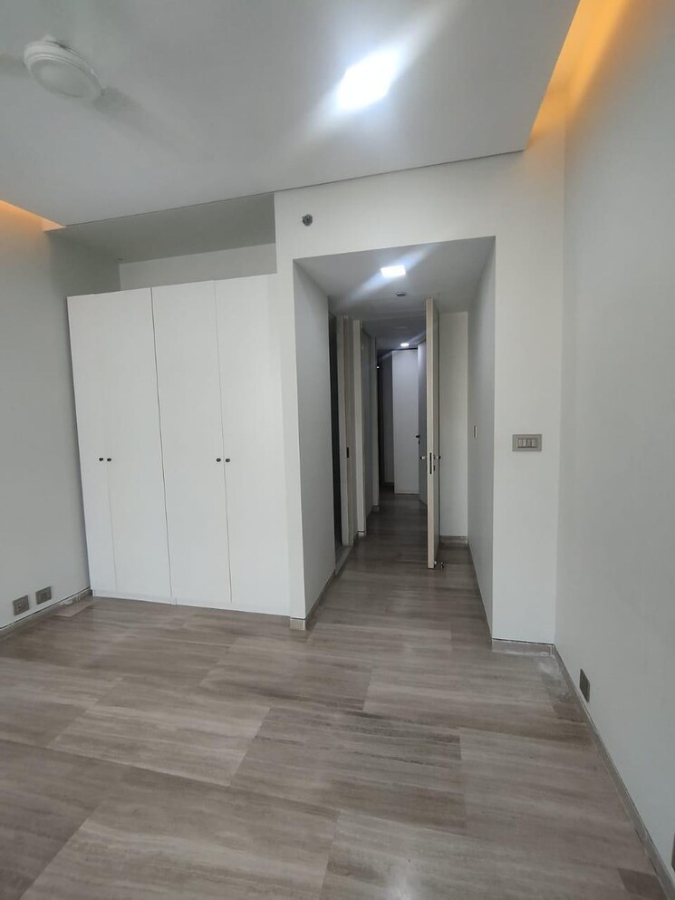 Room, lodha-world-crest 4 Bedroom 2619 Sq.Ft. Apartment In Worli Mumbai 9713443