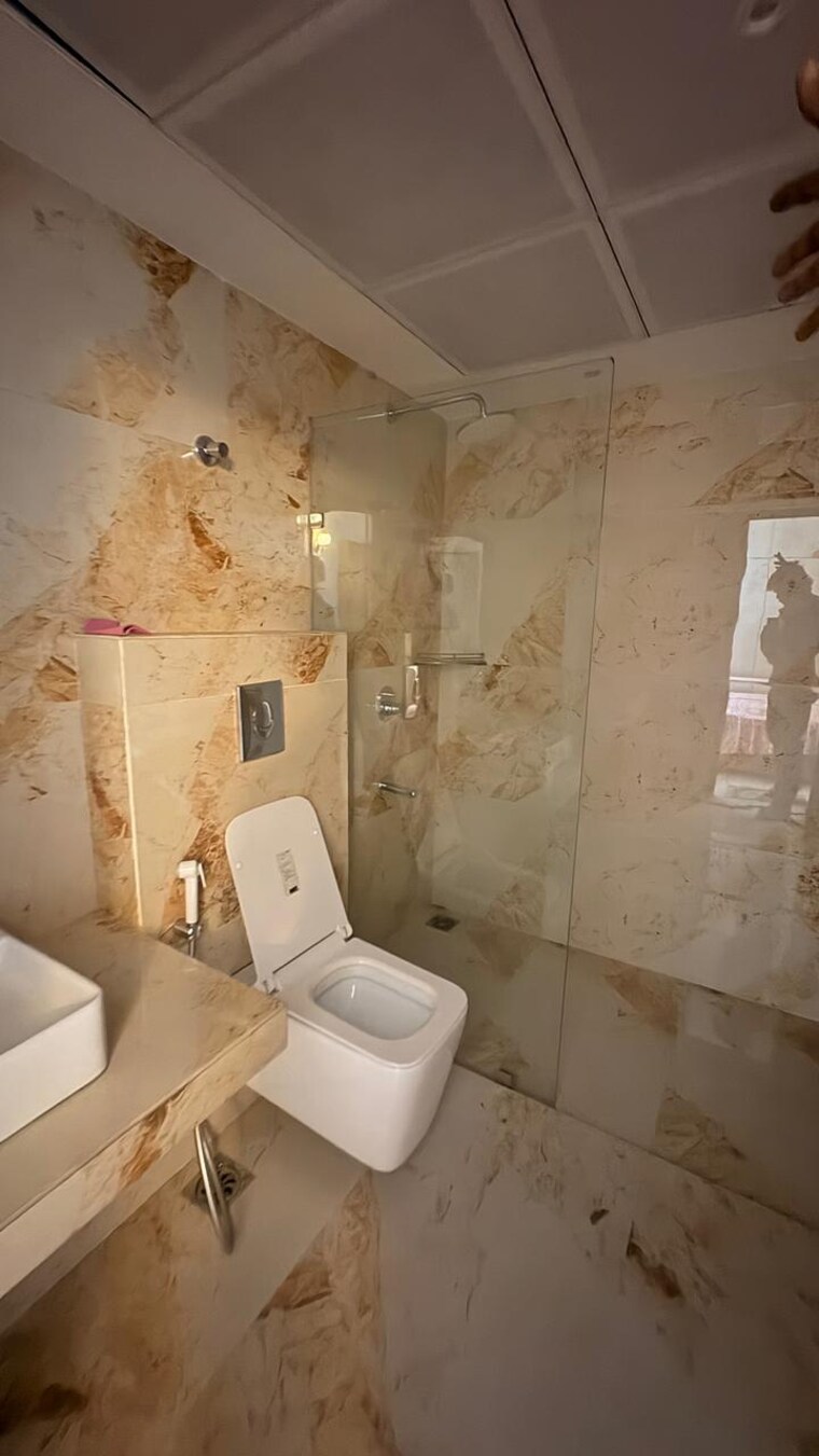 Bathroom, shalimar-belvedere-court 3.5 Bedroom 2000 Sq.Ft. Apartment In Gomti Nagar Lucknow 9713456