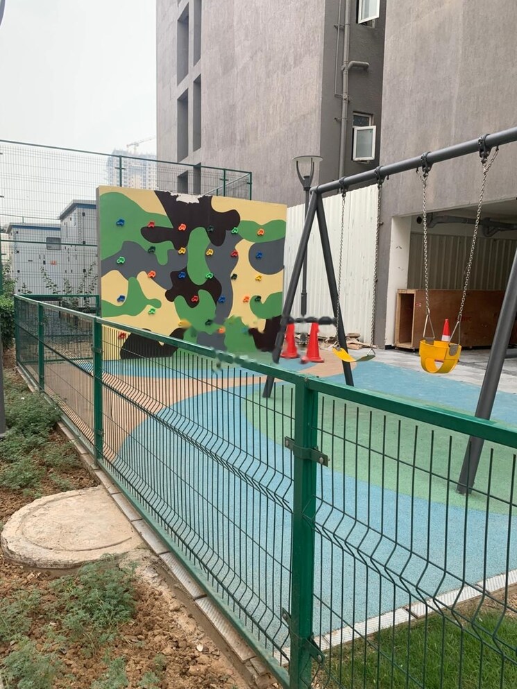 Balcony, smart-world-orchard 3 Bedroom 1680 Sq.Ft. Apartment In Sector 61 Gurgaon 9713446