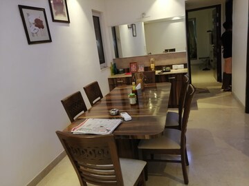Team Area in 3 BHK Apartment at DB Orchid Woods, Goregaon East – for Rent