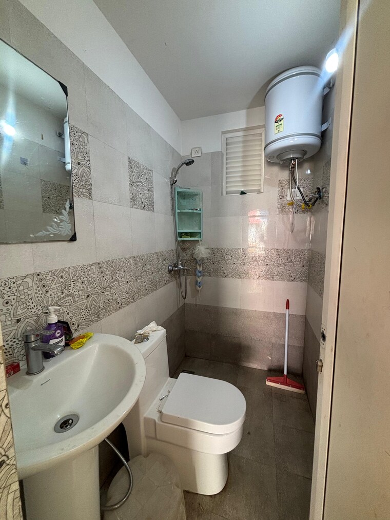 Bathroom, windlass-river-valley 2 Bedroom 1090 Sq.Ft. Apartment In Harrawala Dehradun 9713470
