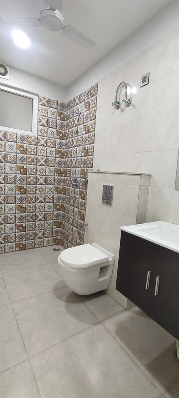 Bathroom in 3 BHK Builder Floor at Ansal Sushant Lok I, Sector 43 – for Rent