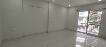 Room in 3 BHK Builder Floor at Ansal Sushant Lok I, Sector 43 – for Rent