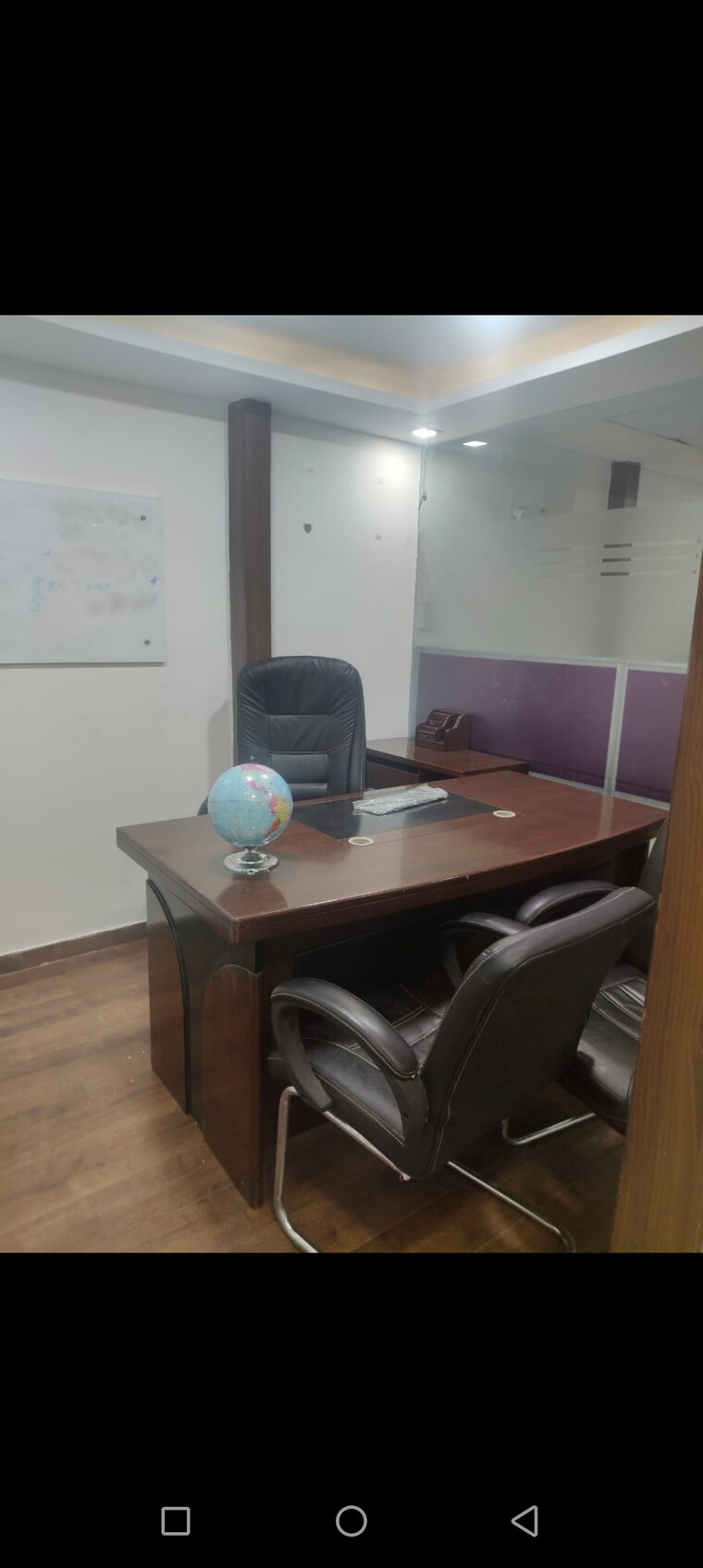Team Area, spaze-itech-park Commercial Office Space 1000 Sq.Ft. In Sector 49 Gurgaon 9713478