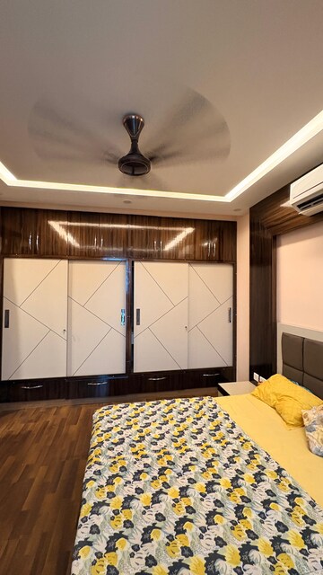 Bedroom in 3 BHK Apartment at Ansal API Celebrity Gardens, Sushant Golf City – for Rent