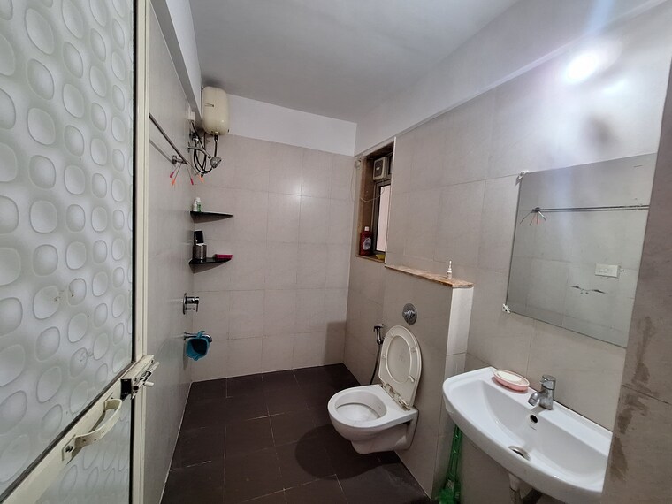 Bathroom, lodha-casa-rio 2 Bedroom 998 Sq.Ft. Apartment In Dombivli East Thane 9713500