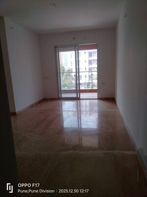 Room in 2 BHK Apartment at Goel Ganga Acropolis, Baner – for Rent