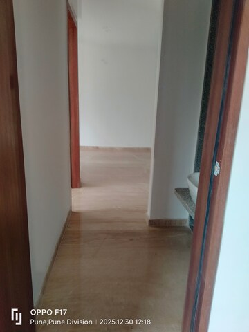 Room in 2 BHK Apartment at Goel Ganga Acropolis, Baner – for Rent
