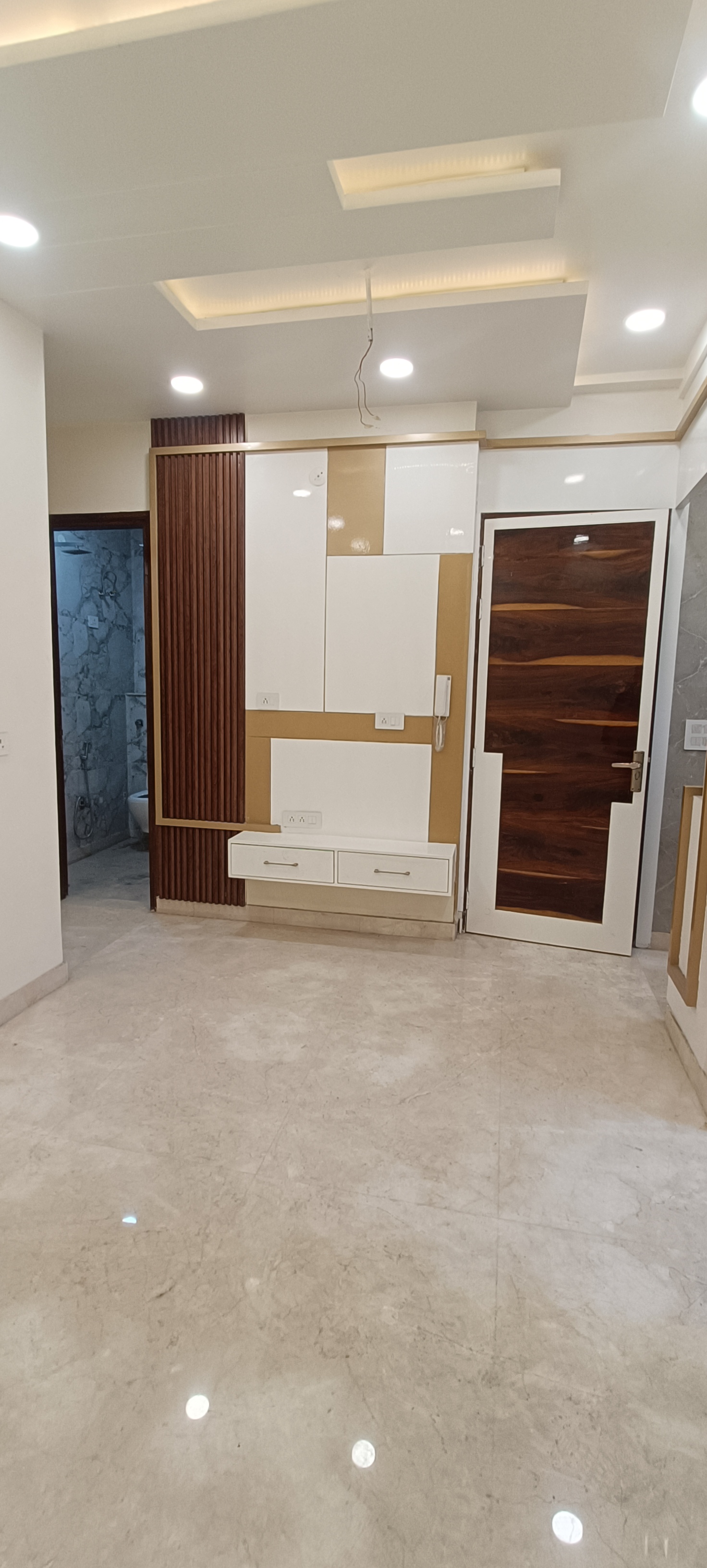 3 BHK Builder Floor For Sale in Rohini Sector 8