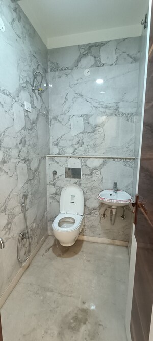 Bathroom in 3 BHK Builder Floor at Rohini Sector 8 – for Sale