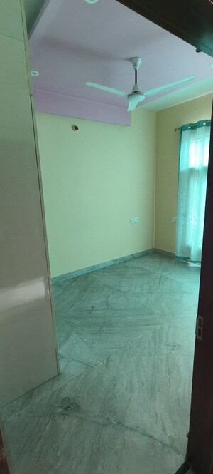 Room in 2 BHK Independent House at Aerocity – for Rent