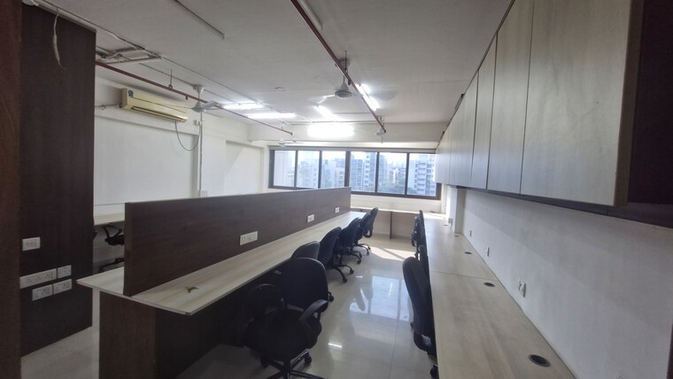 Team Area, vihan-commercial-complex Commercial Office Space 600 Sq.Ft. In Goregaon East Mumbai 9713602