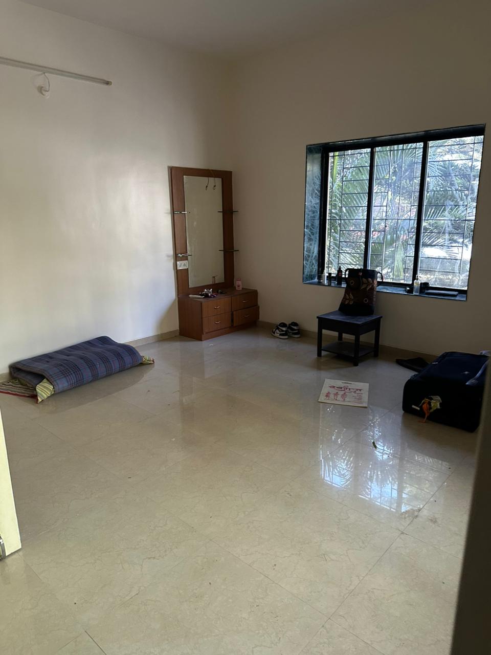 Room in 4 BHK Penthouse at Baner – for Rent