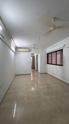 2 BHK + Pooja Room,Extra Room Apartment For Sale in Lodha Lakeshore Greens