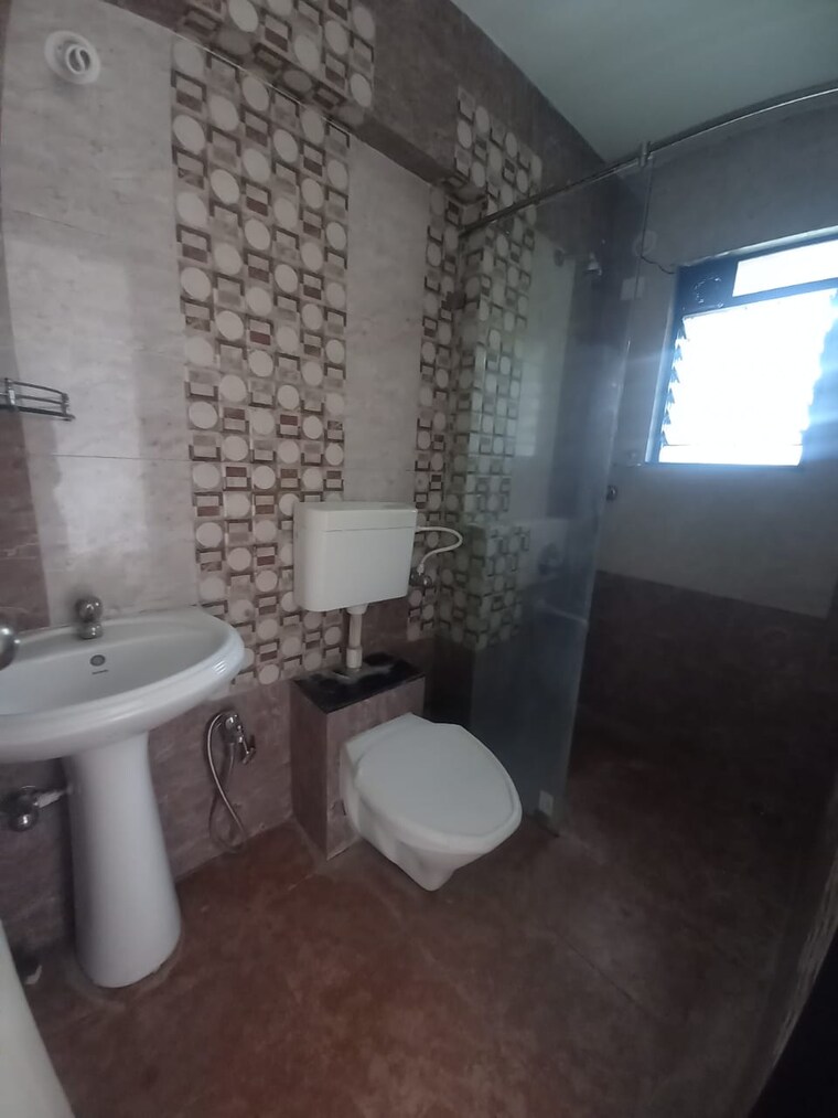 Bathroom, nyati-equatorial-ii 2 Bedroom 1150 Sq.Ft. Apartment In Bavdhan Pune 9713595