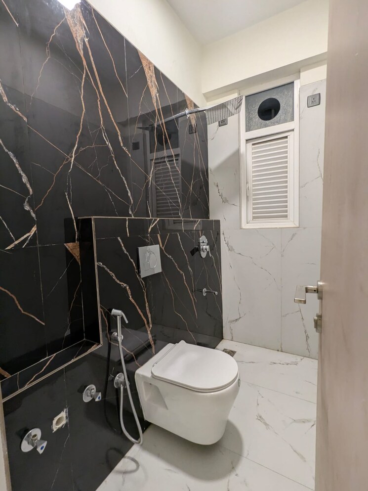 Bathroom, ruparel-sky-green 2 Bedroom 619 Sq.Ft. Apartment In Kandivali West Mumbai 9713586
