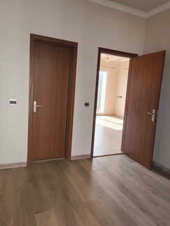 2.5 BHK Independent House For Sale in Central Park Flower Valley