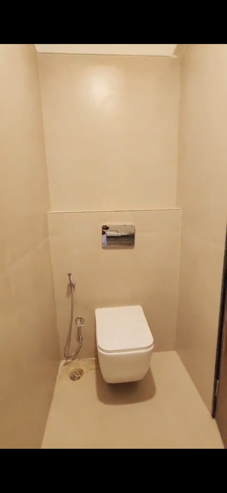 Bathroom, dlh-signature 3 Bedroom 1180 Sq.Ft. Apartment In Bandra West Mumbai 9713703