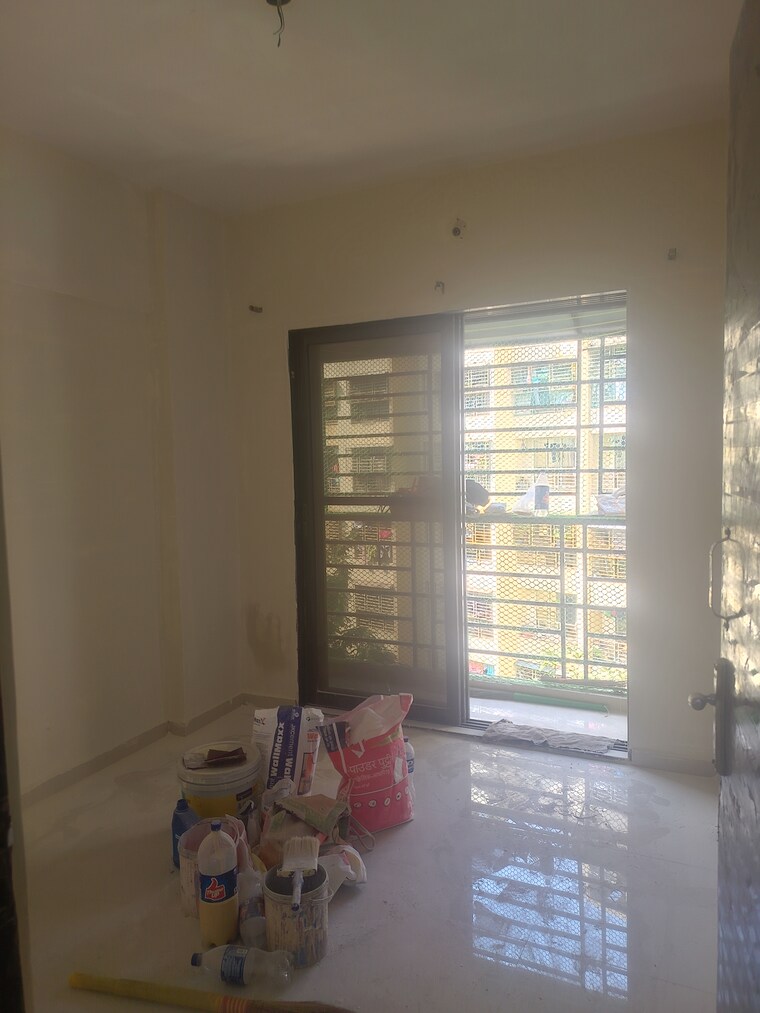 Room, shree-manibhadra-heights 1 Bedroom 565 Sq.Ft. Apartment In Nalasopara West Palghar 9713687