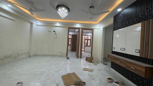 Living Room in 3 BHK Builder Floor at Chattarpur – for Rent