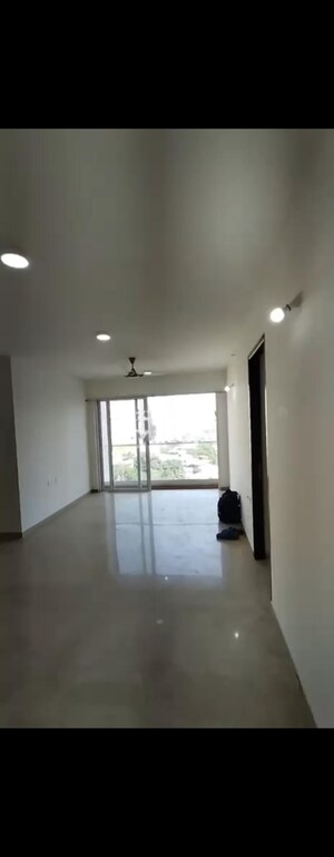 3.5 BHK Apartment For Rent in Indiabulls One Indiabulls, Pokhran Road No Two