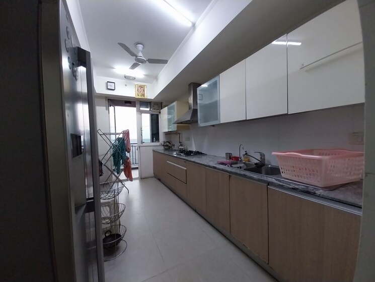 Kitchen, dlf-park-place 4 Bedroom 2700 Sq.Ft. Apartment In Sector 54 Gurgaon 9713695