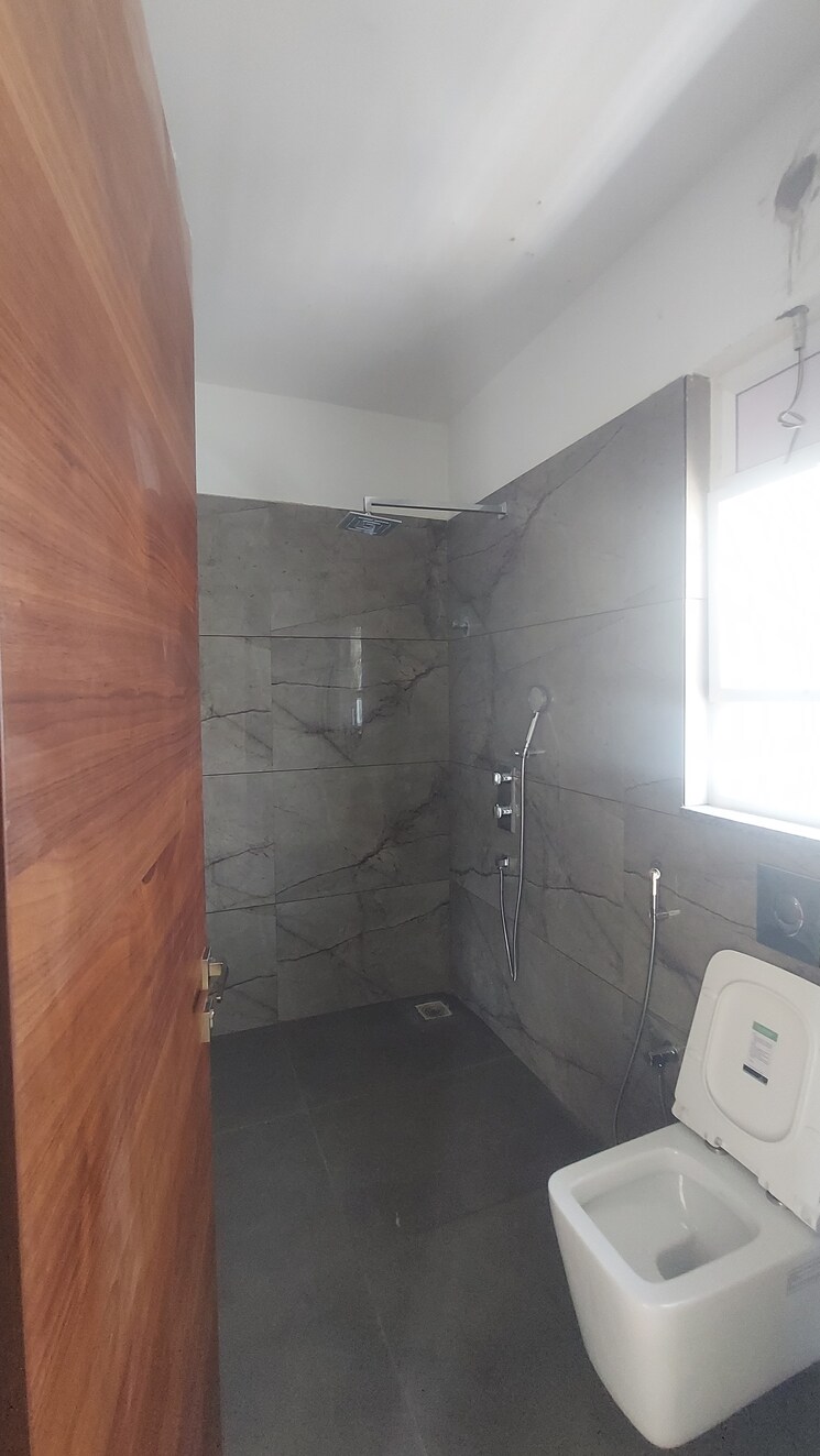 Bathroom, hallmark-county 4 Bedroom 3767 Sq.Ft. Villa In Osman Nagar Hyderabad 9713732