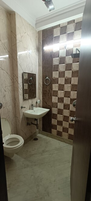Bathroom in 3 BHK Builder Floor at Rohini Sector 8 – for Rent