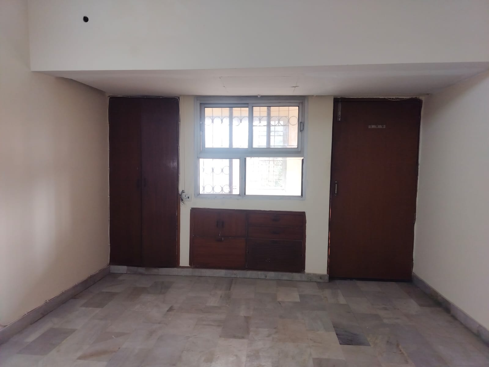 2 BHK Apartment For Rent in Sarita Vihar