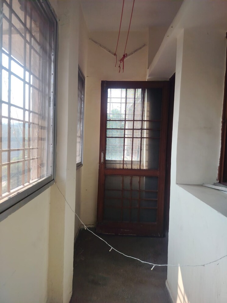 Room, sarita vihar 2 Bedroom 950 Sq.Ft. Apartment In Sarita Vihar Delhi 9713731