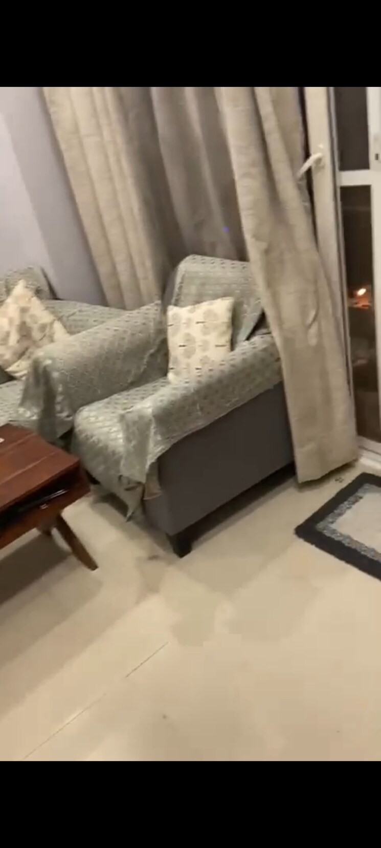 Living Room, signature-the-serenas 2 Bedroom 532 Sq.Ft. Apartment In Sohna Sector 36 Gurgaon 9713790