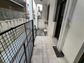 Balcony in 3 BHK Apartment at South City Arcade, Sector 41 – for Rent