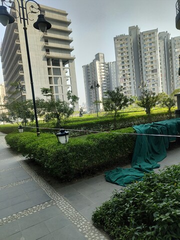 Studio Apartment – Garden View at DAH Greentech NX One, Tech Zone 4 Greater Noida - for Rent
