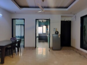 Room in 4 BHK Builder Floor at Jasola Vihar – for Rent