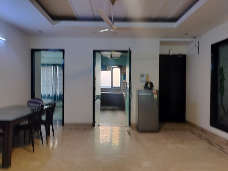 Room, jasola vihar 4 Bedroom 325 Sq.Ft. Builder Floor In Jasola Vihar Delhi 9713753