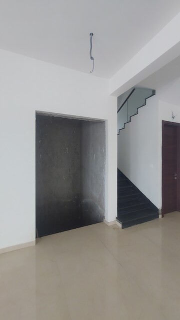 Furnished Amenities in 4 BHK Villa at Hallmark County, Osman Nagar – for Sale