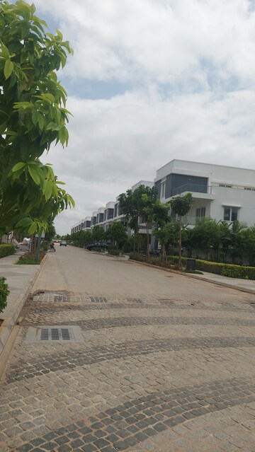 4 BHK Villa For Sale in Hallmark County, Osman Nagar