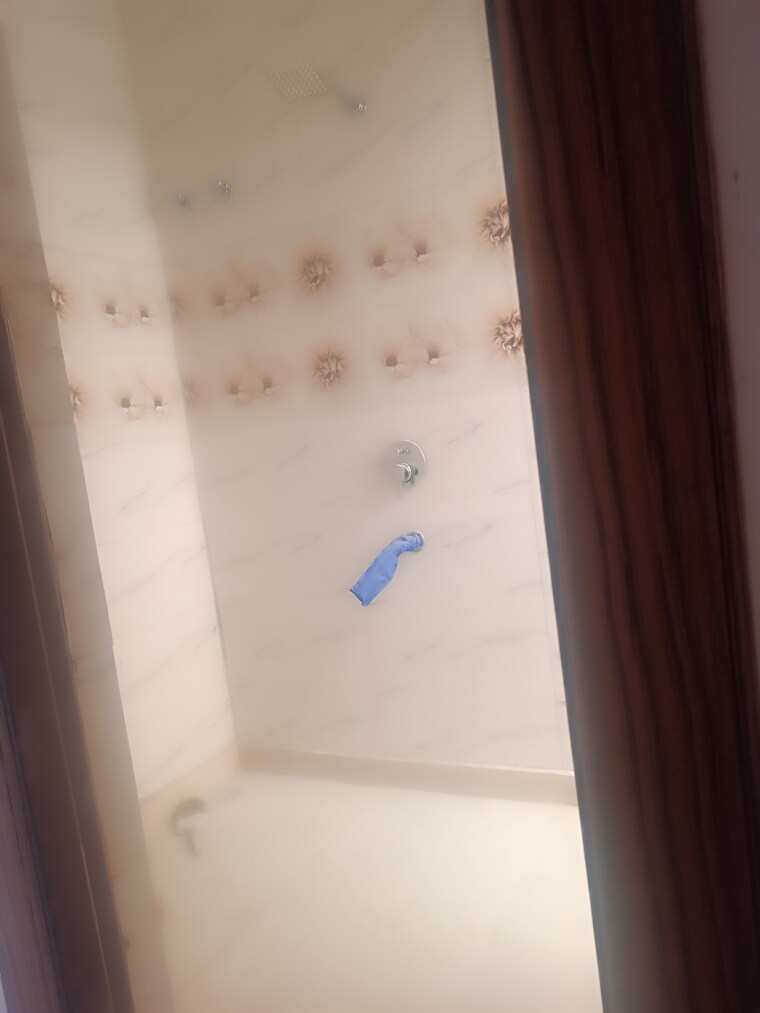 Bathroom, modipuram 2 Bedroom 850 Sq.Ft. Builder Floor In Modipuram Meerut 9713802