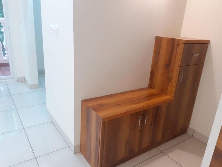 Room, prestige-boulevard 2 Bedroom 1047 Sq.Ft. Apartment In Whitefield Bangalore 9713803