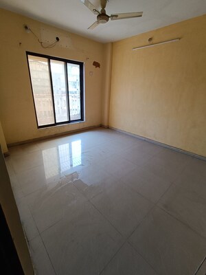 Room in 1 BHK Apartment at Aakash Ganga CHS, Nalasopara West – for Rent