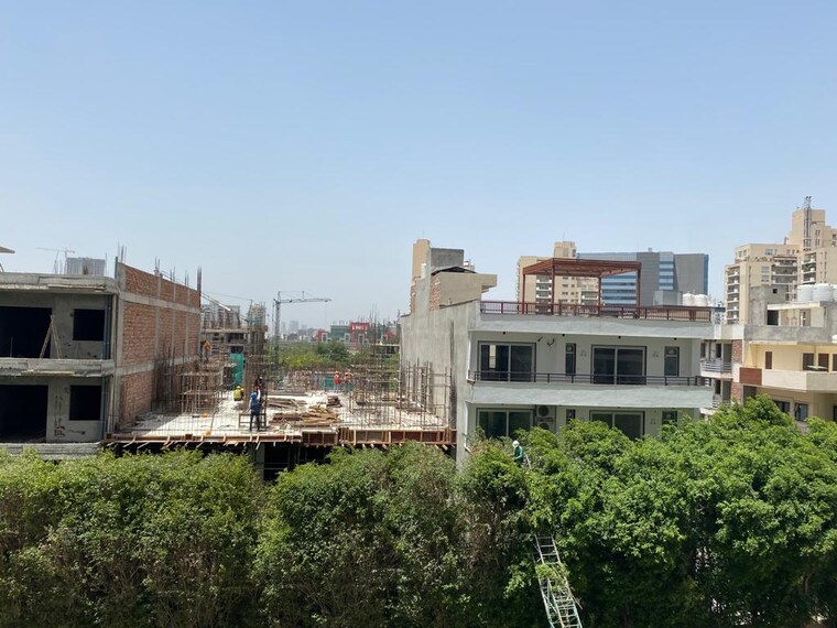 Exterior View, dlf-summit-plaza 4 Bedroom 3400 Sq.Ft. Apartment In Sector 54 Gurgaon 9713795