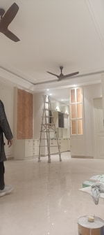 3 BHK + Pooja Room 1800 Sq.Ft. Builder Floor in Surajamal Vihar 