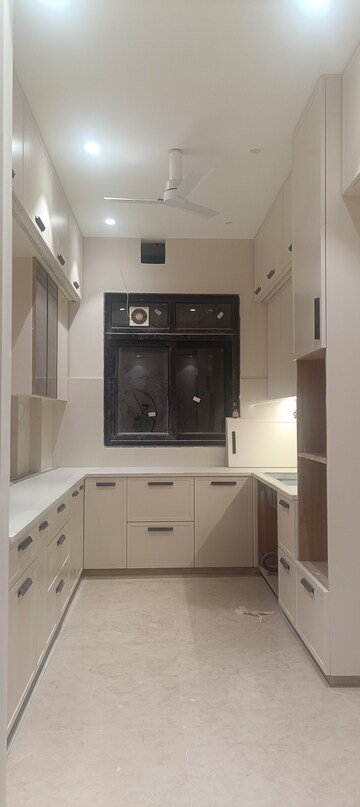 Kitchen in 3 BHK Builder Floor at Surajmal Vihar – for Sale