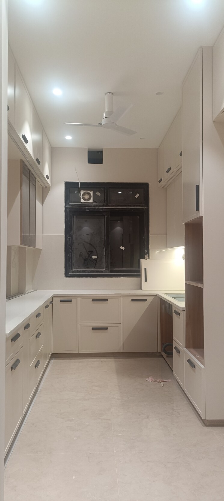 Kitchen, surajmal vihar 3 Bedroom 1800 Sq.Ft. Builder Floor In Surajmal Vihar Delhi 9713836