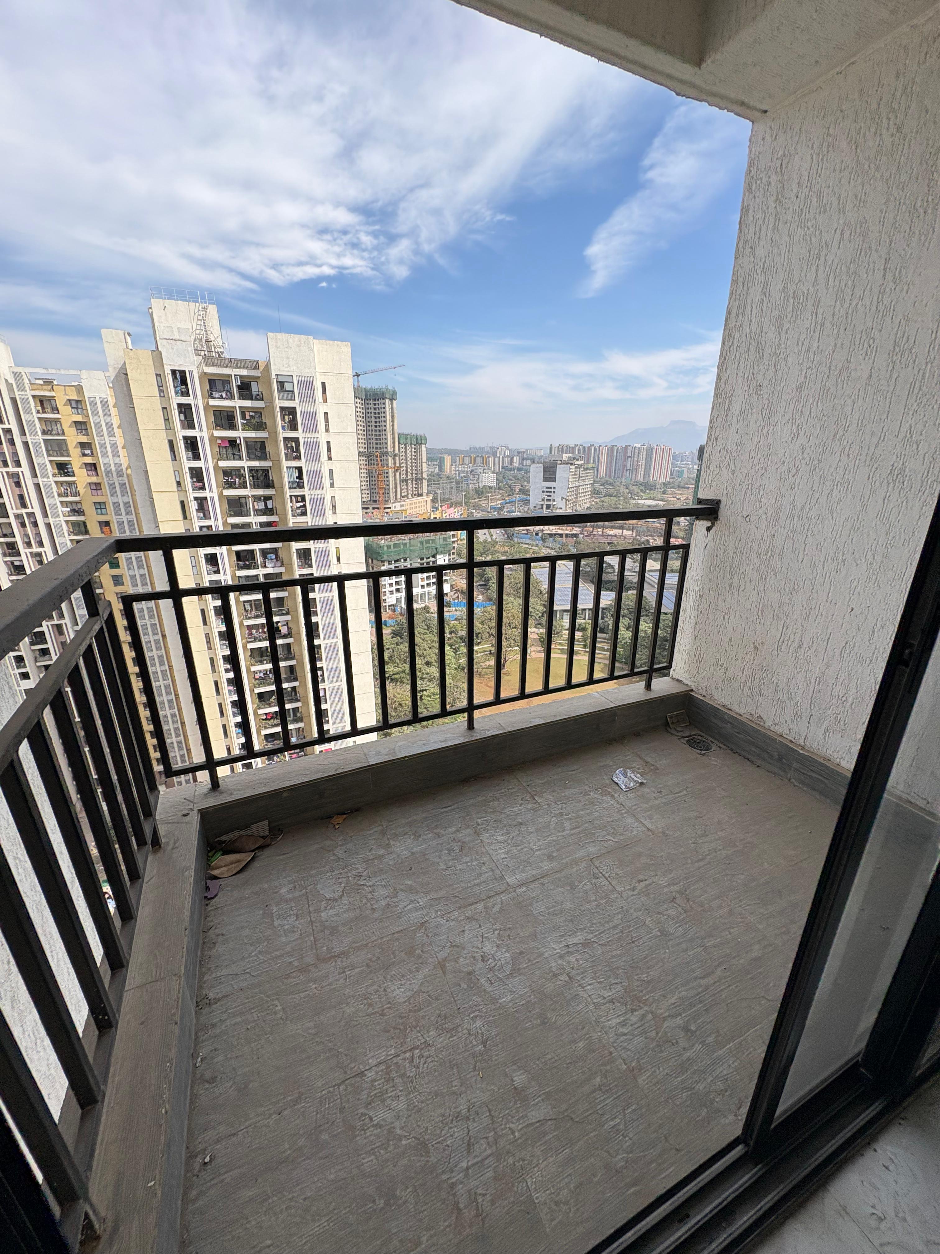 2 BHK Apartment For Sale in Runwal Gardens Phase 2