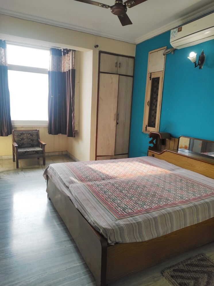 Bedroom, sector 55 2.5 Bedroom 1280 Sq.Ft. Villa In Sector 55 Noida 9713839
