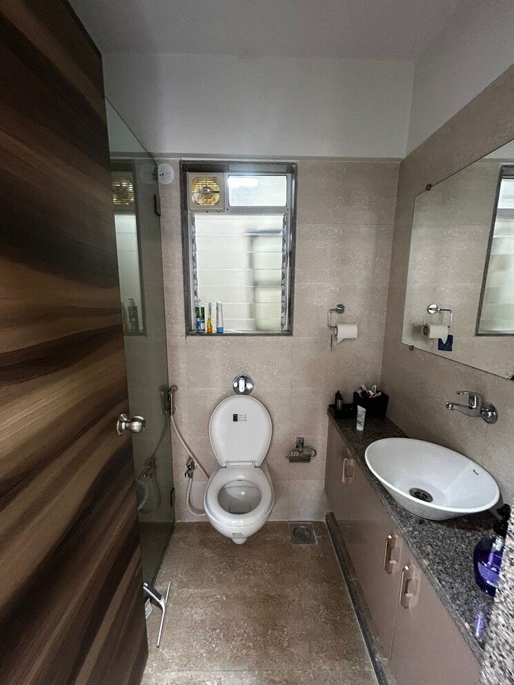 Bathroom, km-horizon-flora 1 Bedroom 410 Sq.Ft. Apartment In Ghodbunder Road Thane 9713840