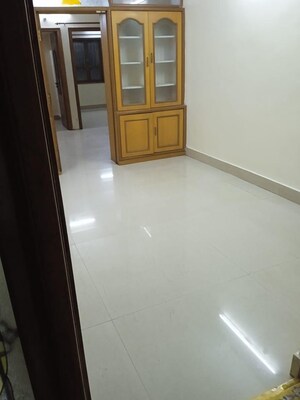 Room in 2 BHK Apartment at Somajiguda – for Sale